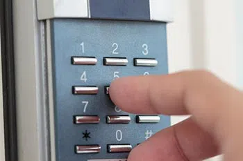 Cleveland Master Locksmith Cleveland, OH 216-606-9013 - commercial-eviction-service